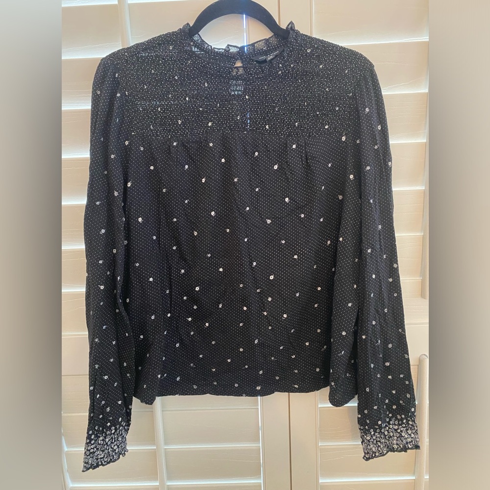 Lucky Brand Smocked Yoke Peasant Top Black Ruffle Long Sleeve Size Large